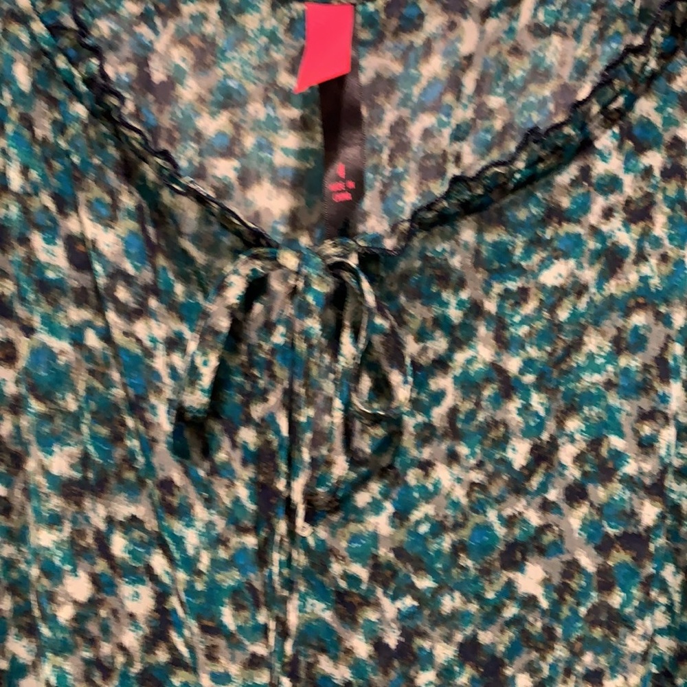 Sheer Elastic Smock Waistband Plus Size Top - Picture 3 of 5